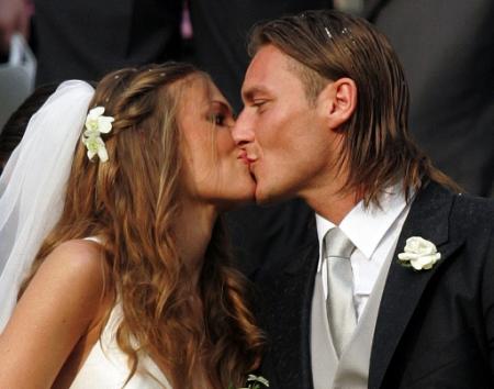 shof totti howa wmarto.
